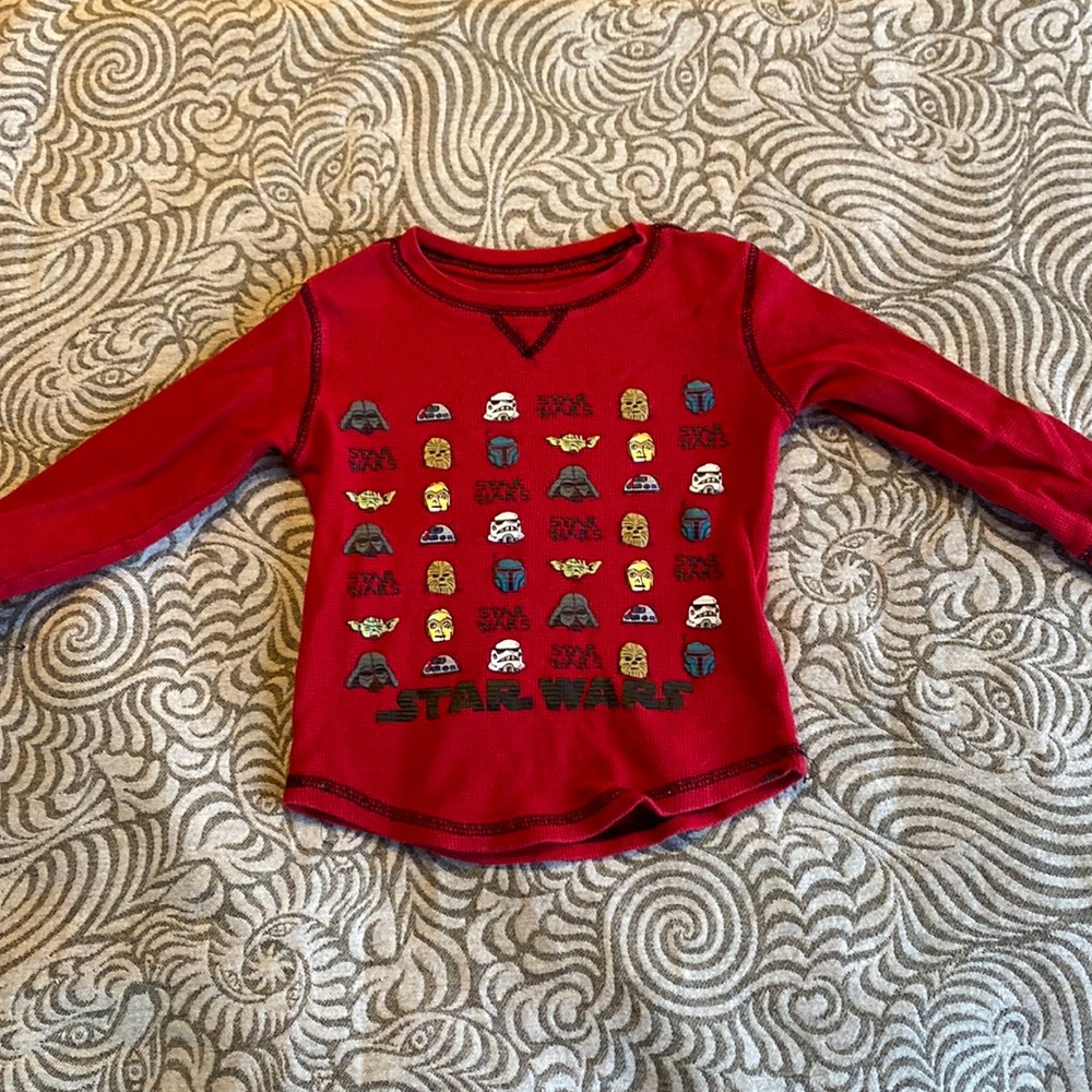 Disney Store Star Wars Red Waffle-Knit Long Sleeve Size 4T
